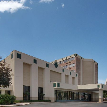 Rodeway Inn Sandston Kültér fotó